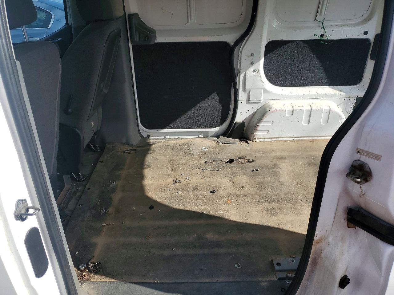 Nissan Nv S