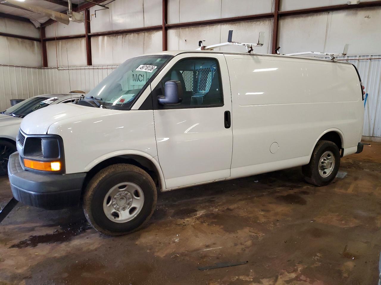 Salvage Chevrolet Express Image