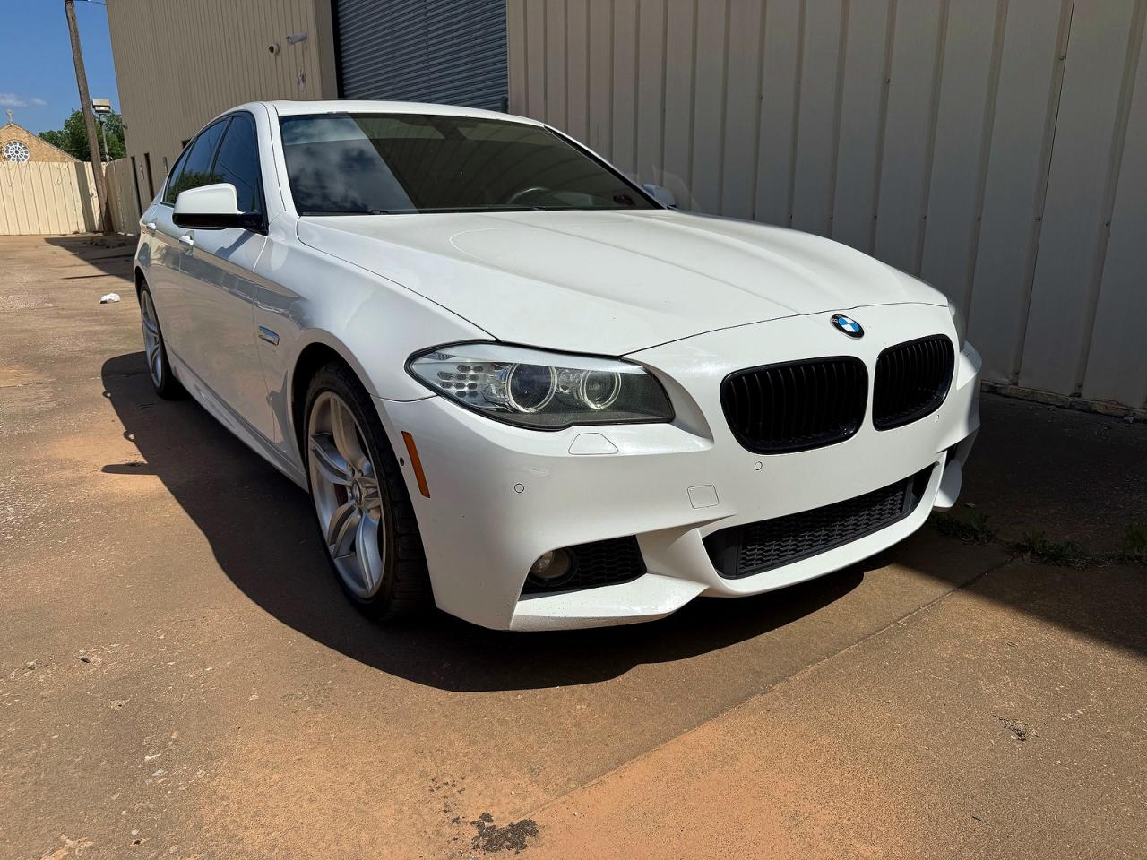 Salvage BMW 5 Series Image