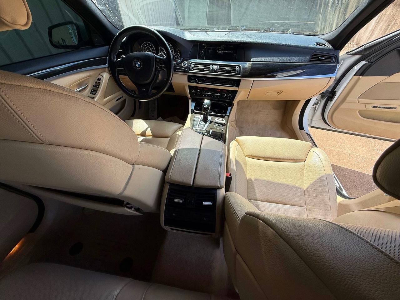 BMW 5 Series Xi