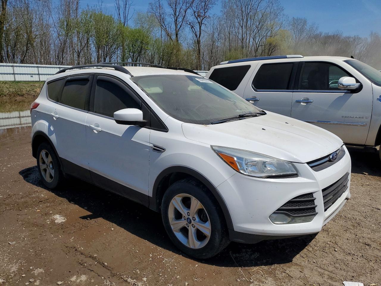 Ford Escape Se