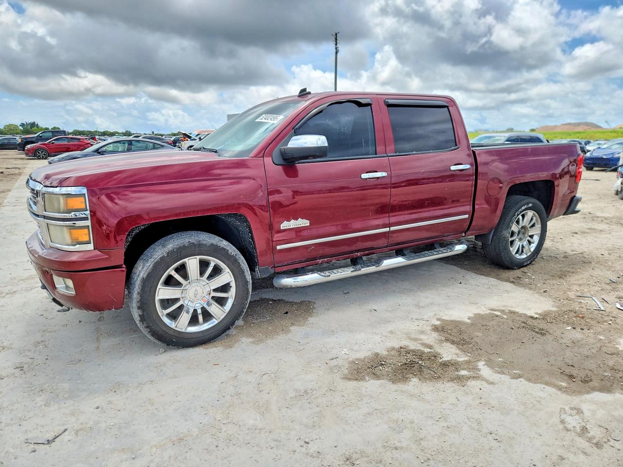 Salvage Chevrolet Silverado Image