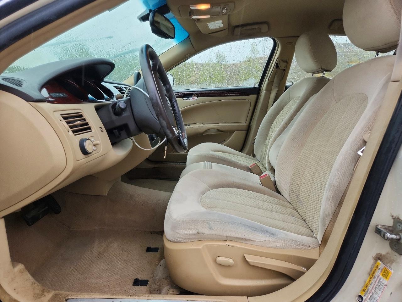 Buick Lucerne Cx