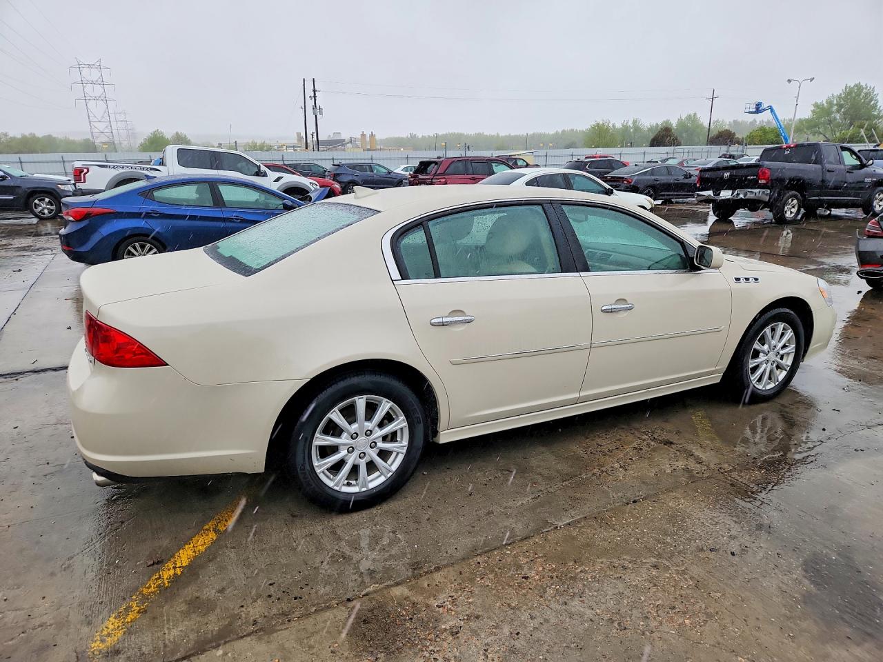 Buick Lucerne Cx