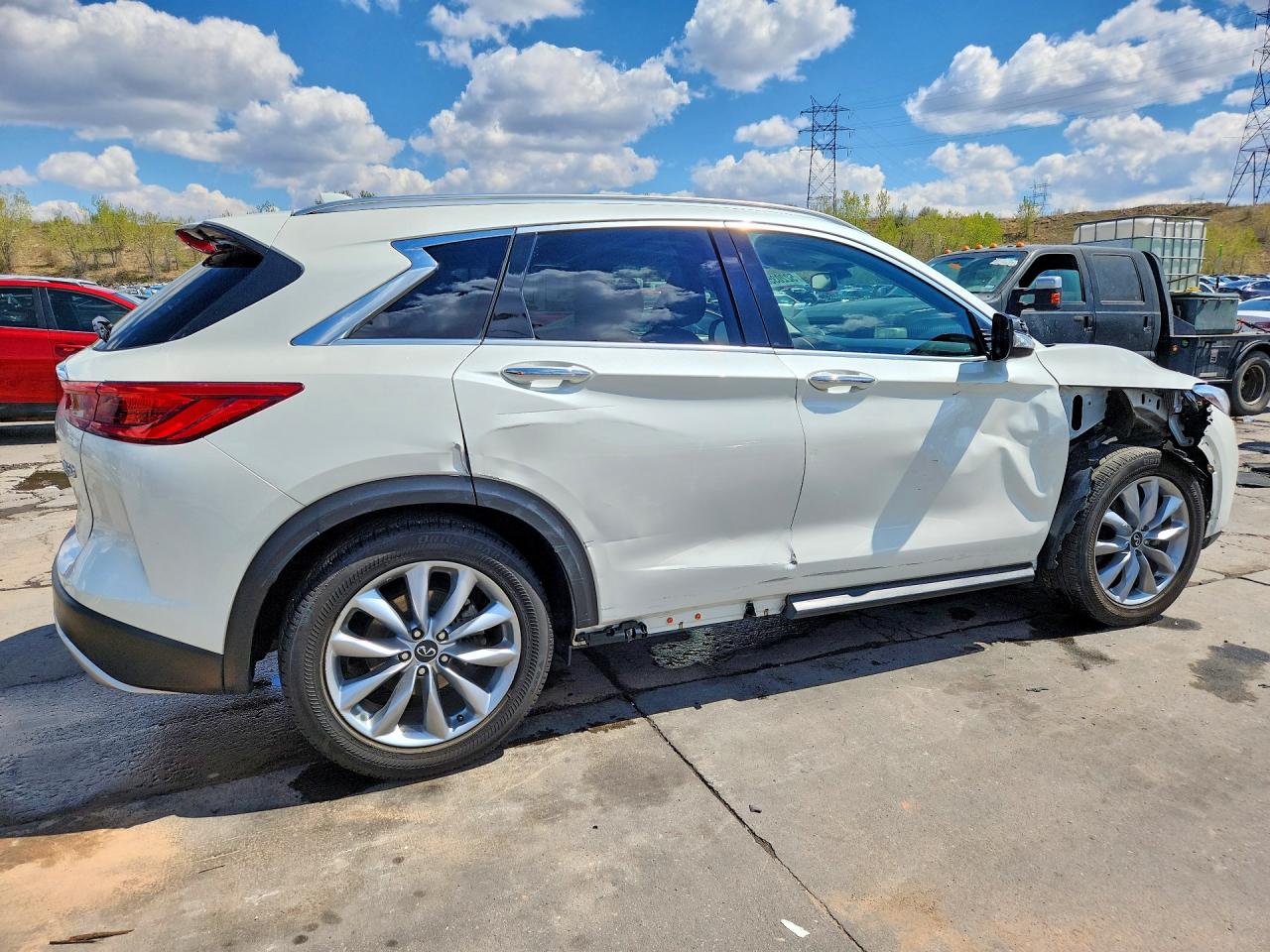 INFINITI Qx Luxe