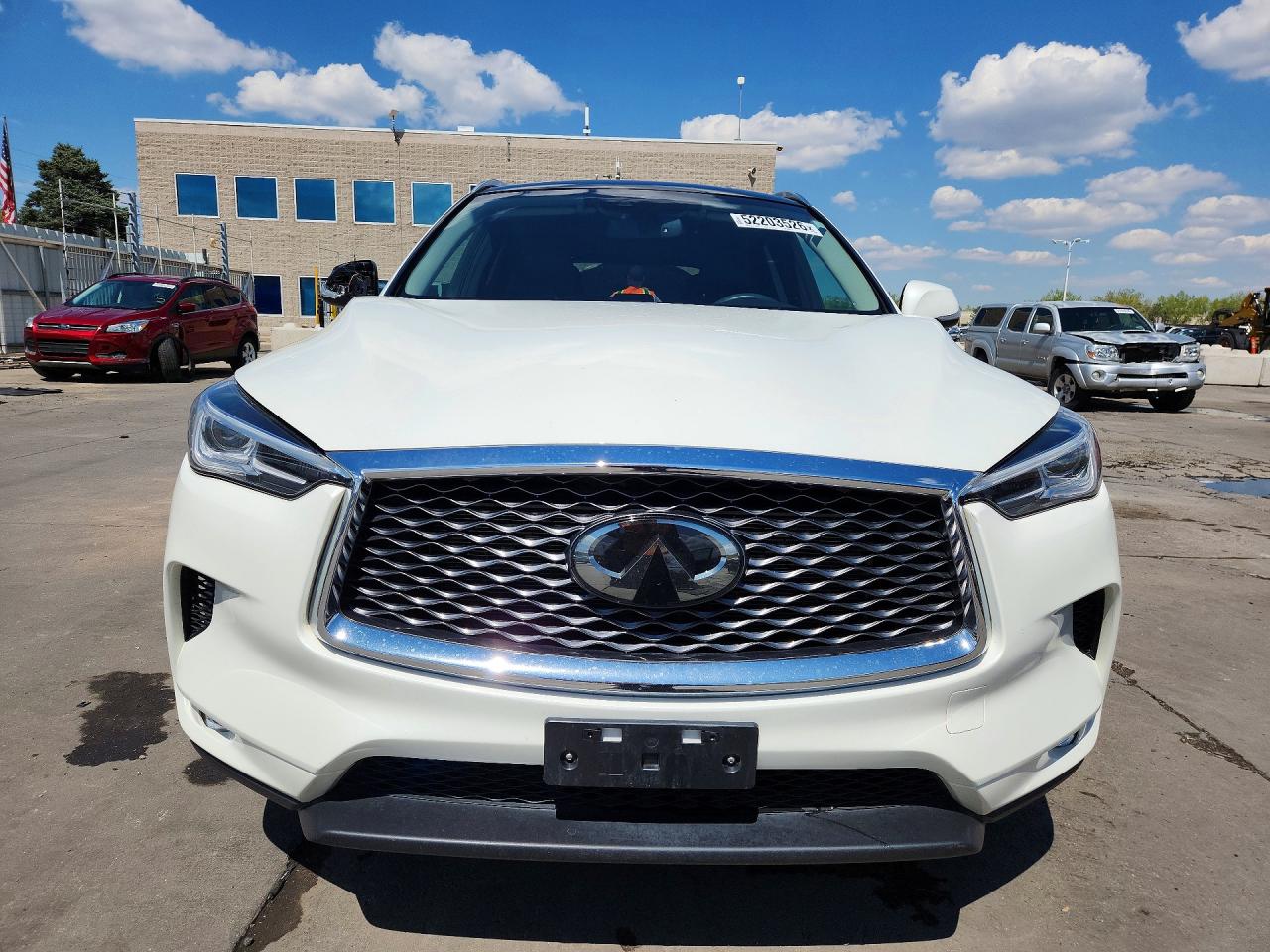 INFINITI Qx Luxe