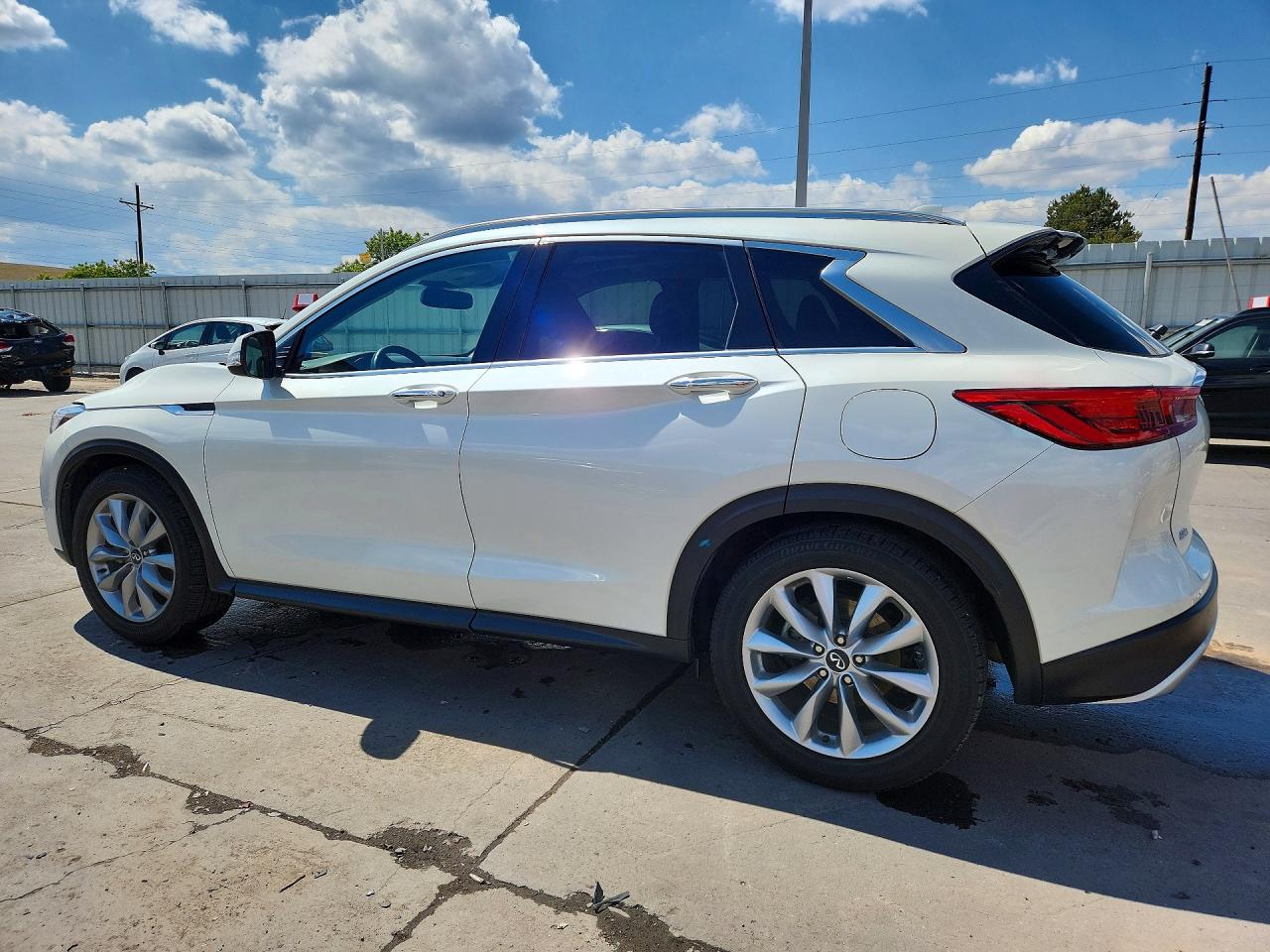 INFINITI Qx Luxe