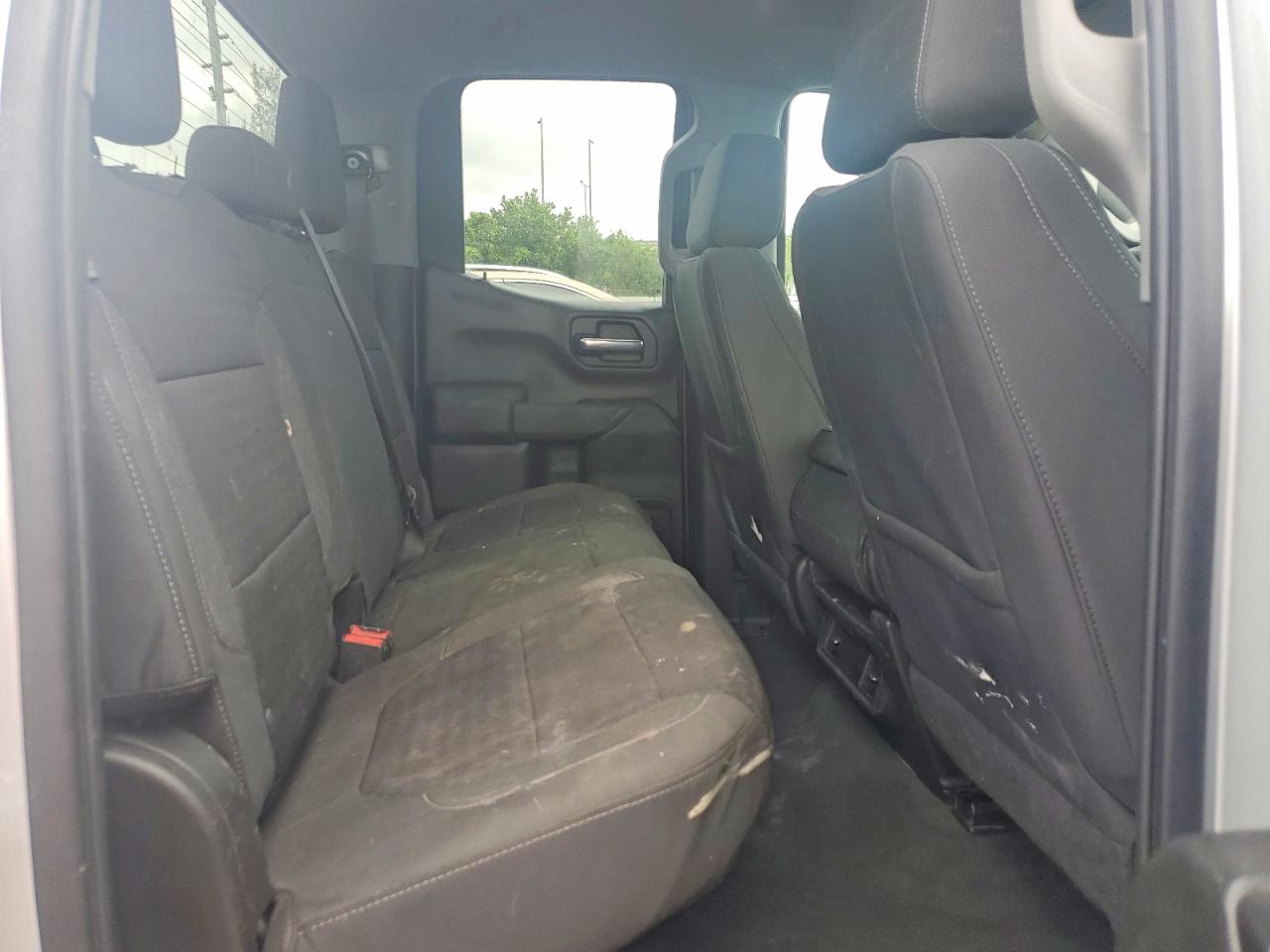 Chevrolet Silverado Ltd C1500 Custom
