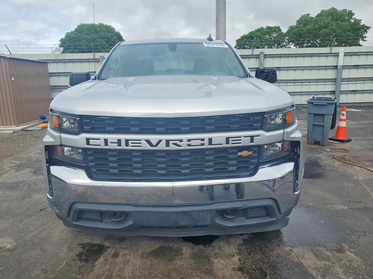 Chevrolet Silverado Ltd C1500 Custom
