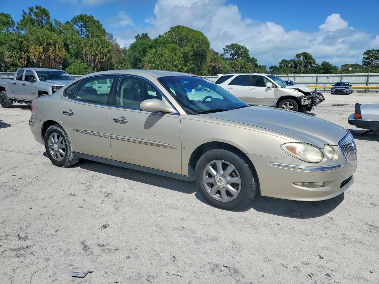Buick LaCrosse Cx