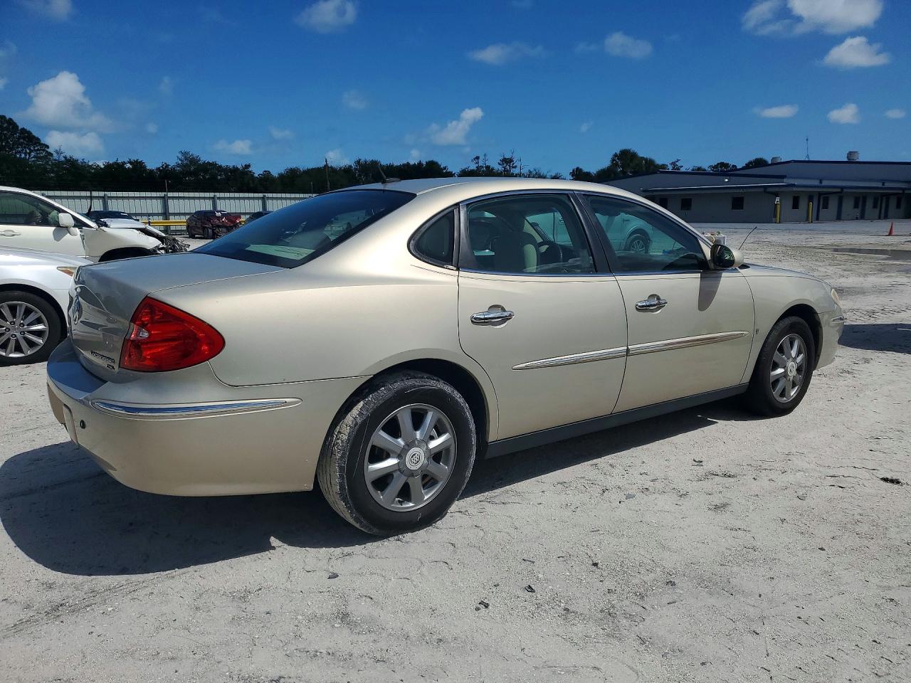 Buick LaCrosse Cx