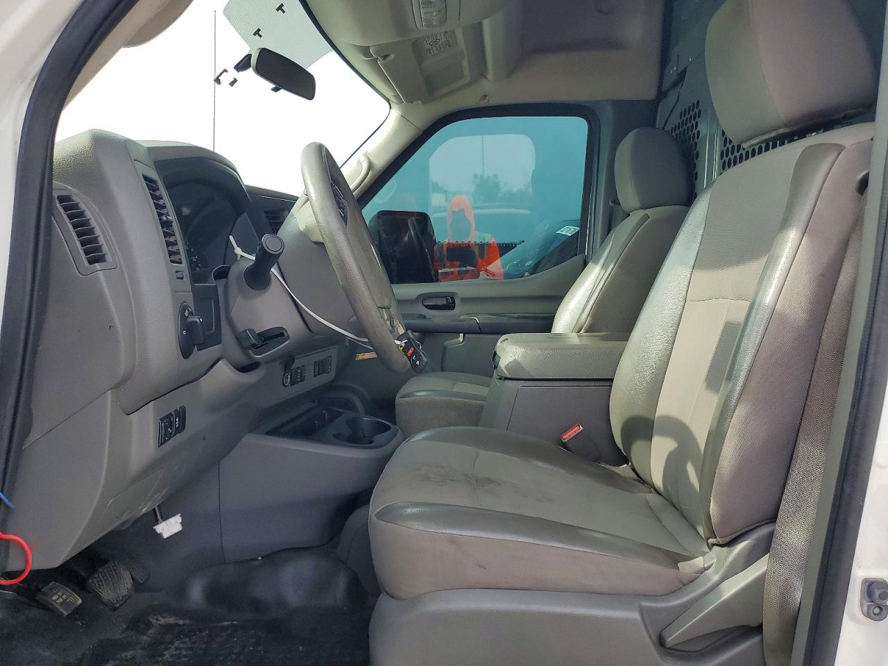 Nissan Nv 3500 Hd Sv