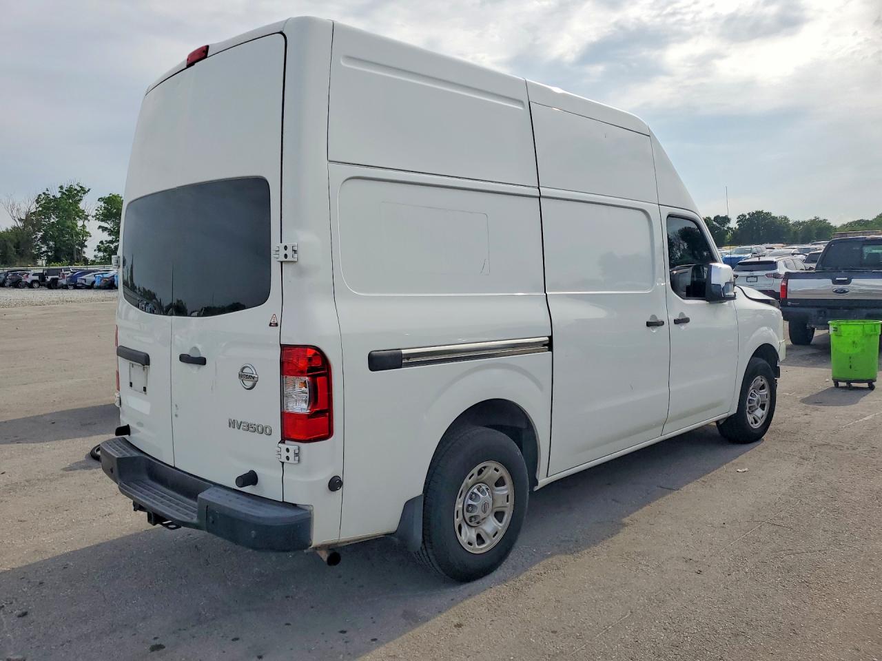 Nissan Nv 3500 Hd Sv