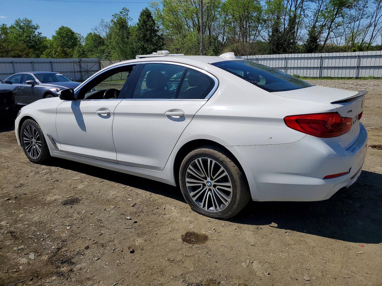 BMW 5 Series Xi