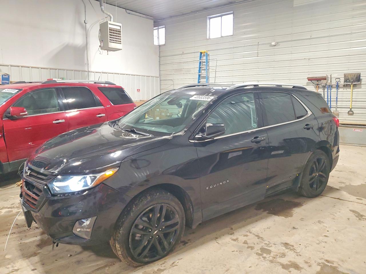 Salvage Chevrolet Equinox Image