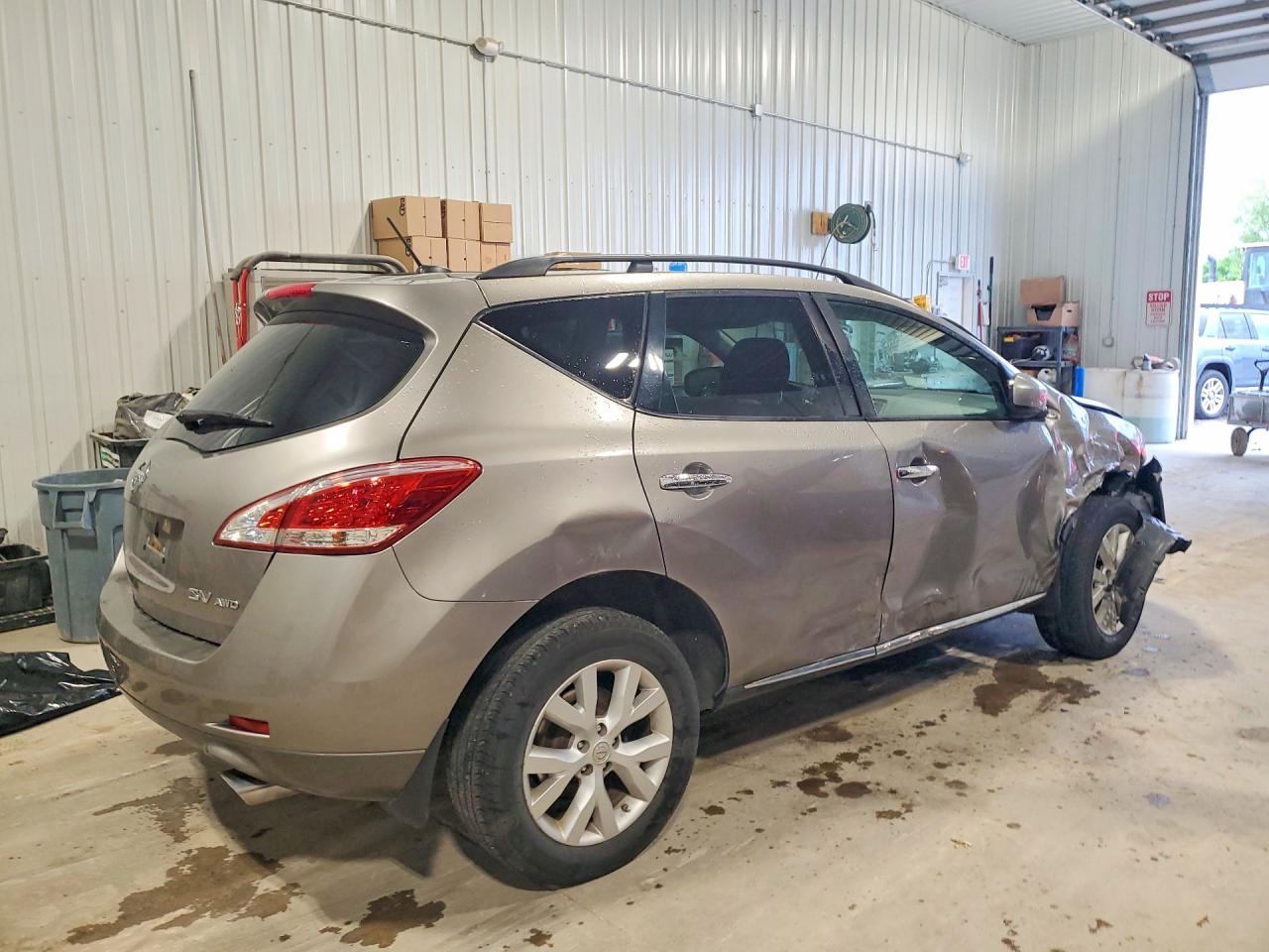 Nissan Murano S