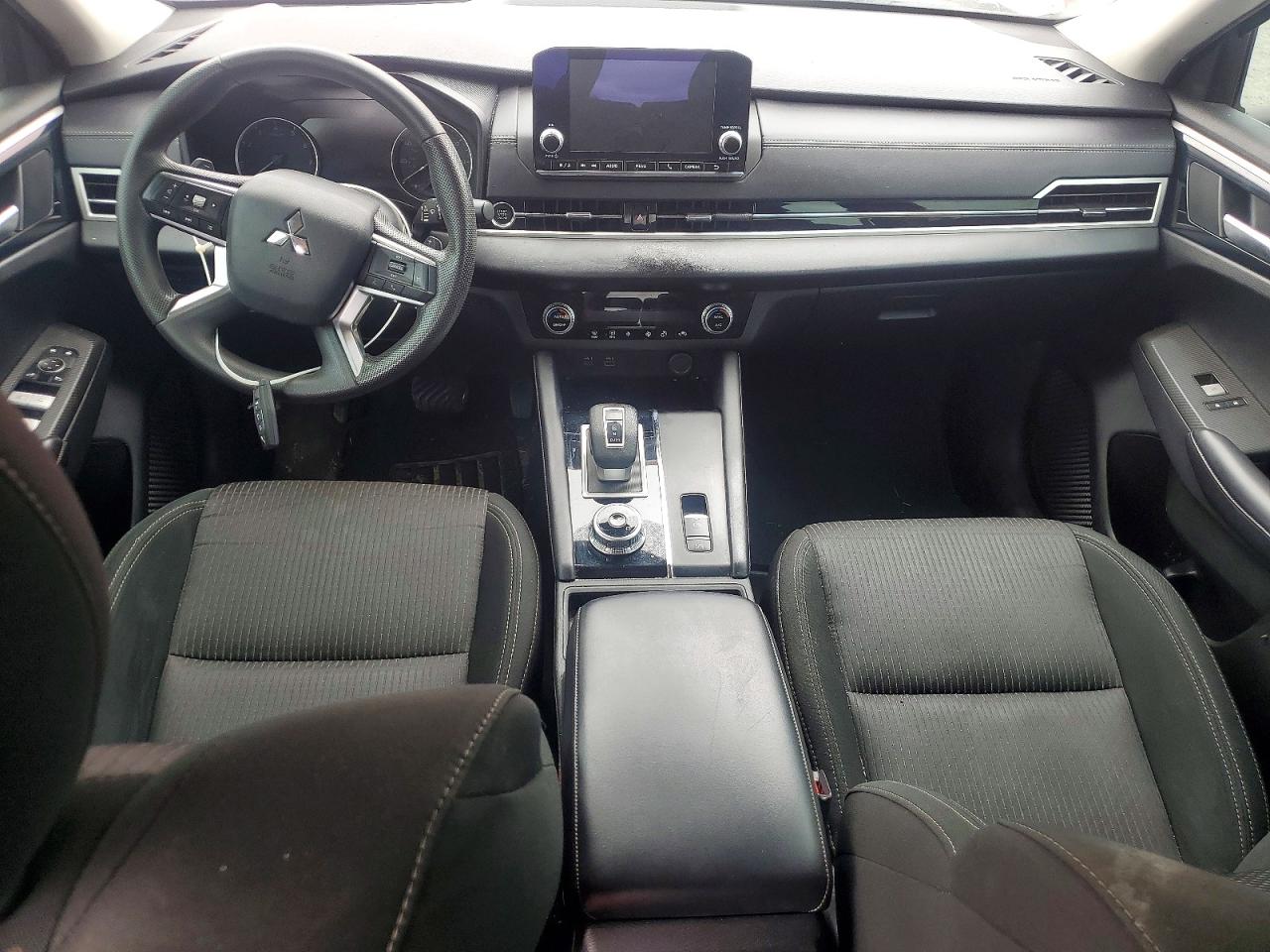 Mitsubishi Outlander Es