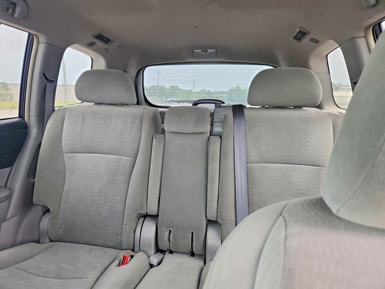 Toyota Highlander Base