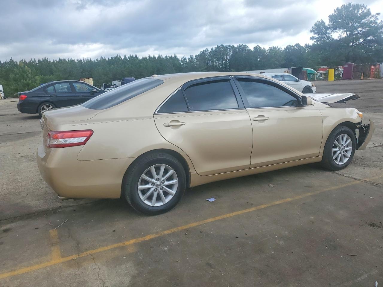 Toyota Camry Xle