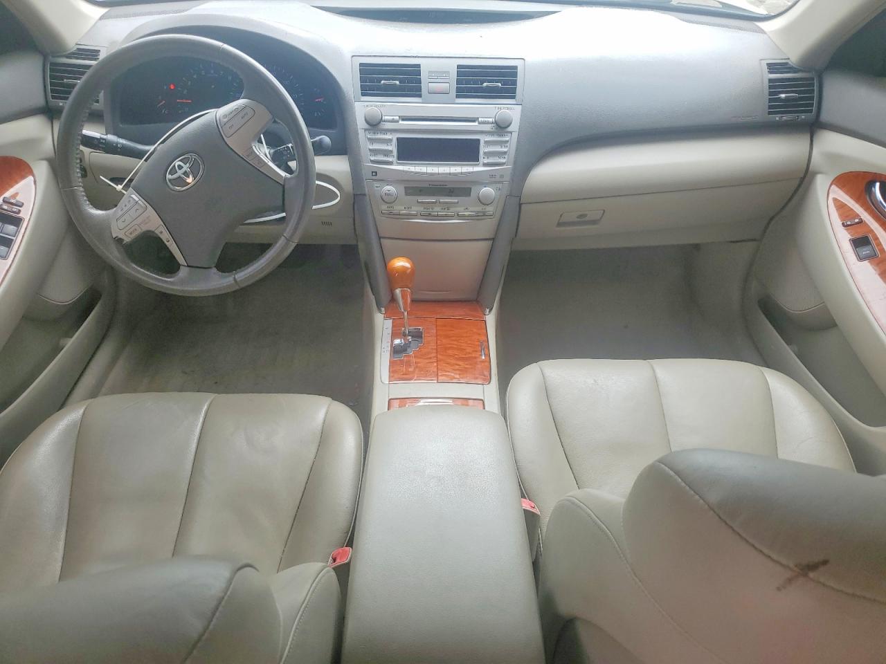 Toyota Camry Xle