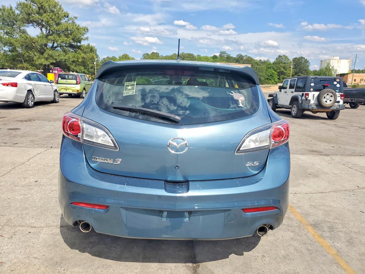 Mazda Mazda3 S