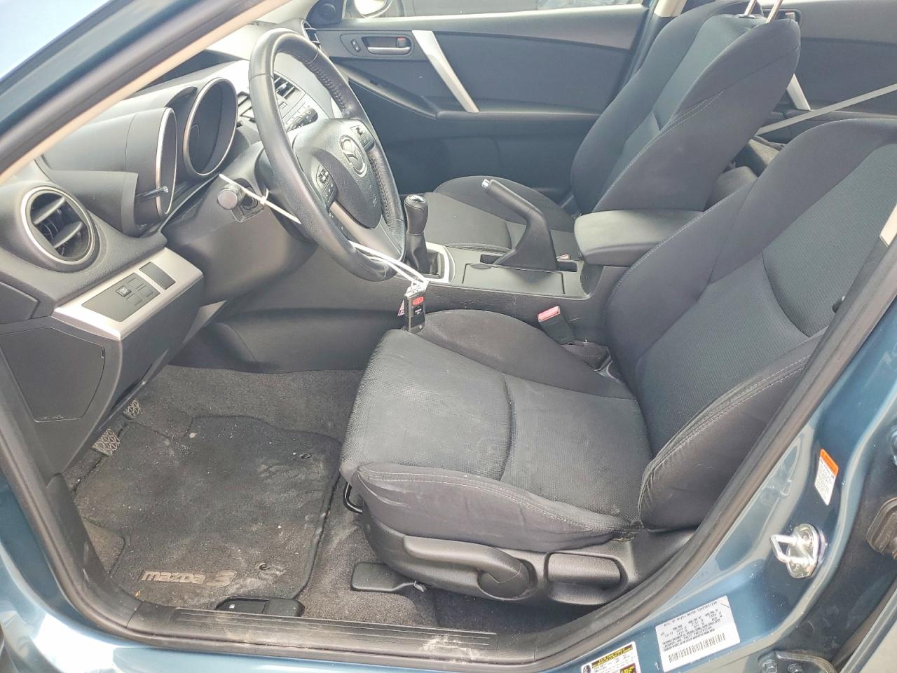 Mazda Mazda3 S