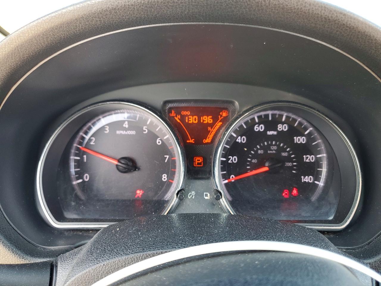 Nissan Versa 1.6 S