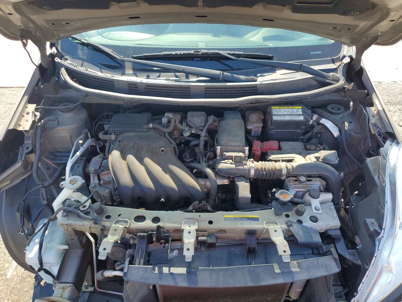 Nissan Versa 1.6 S