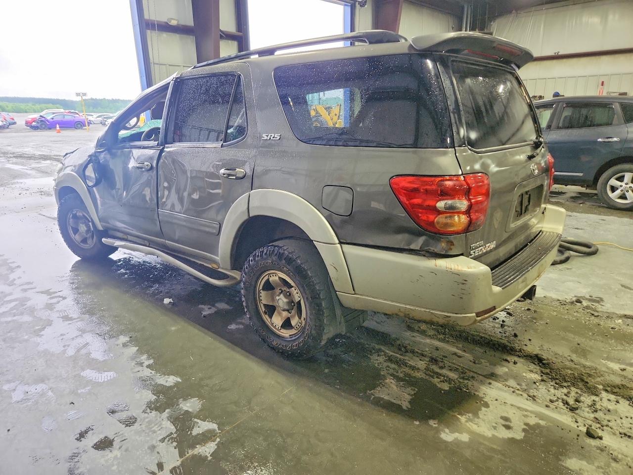 Toyota Sequoia Sr5