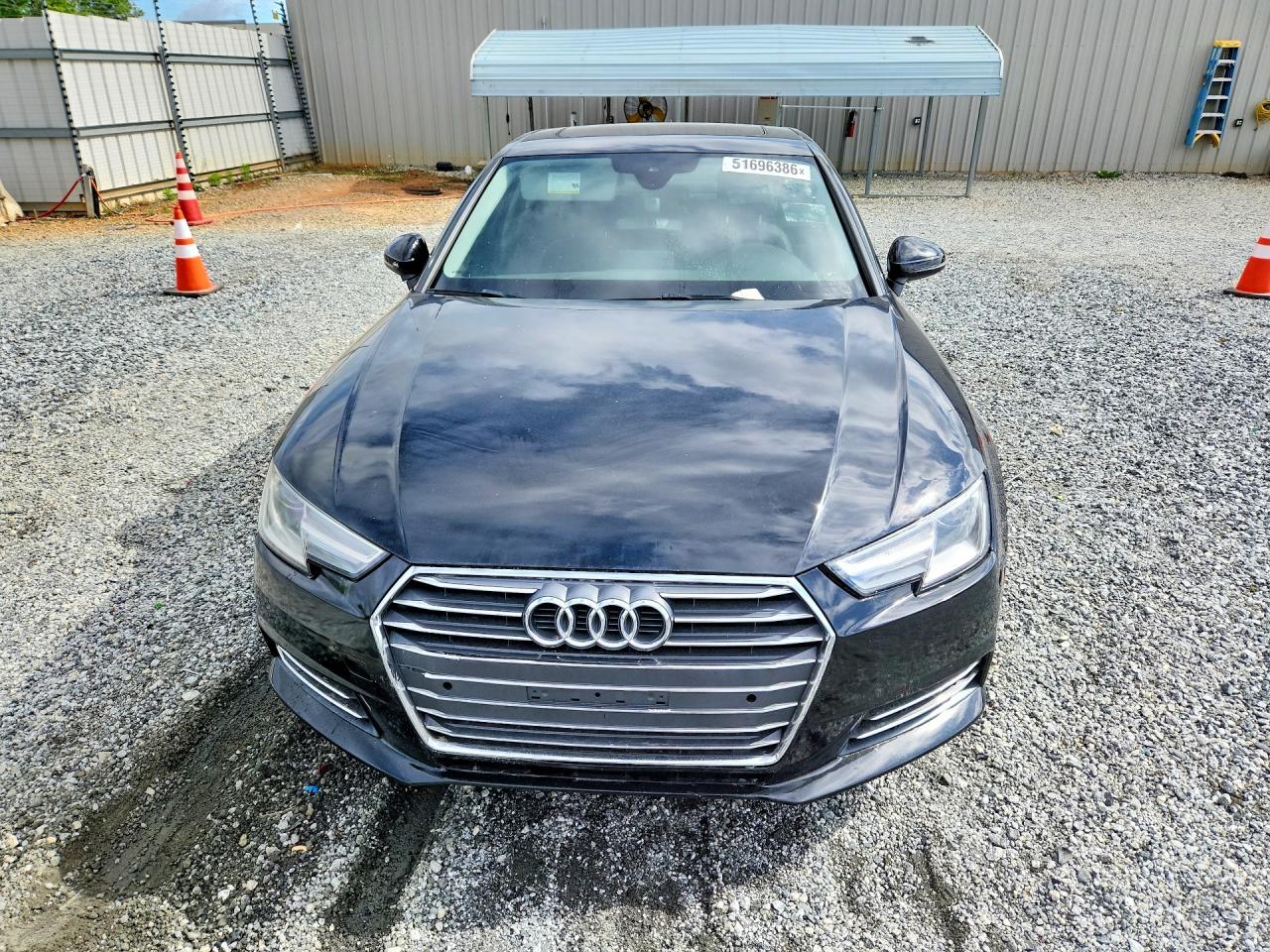 Audi A4 Premium