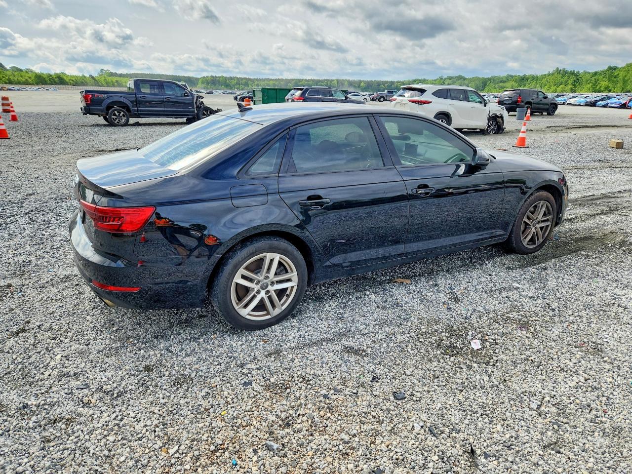Audi A4 Premium