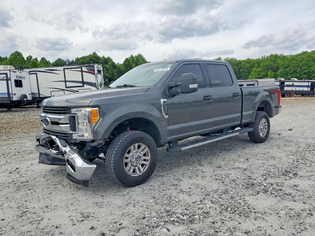Salvage Ford F-250 Image