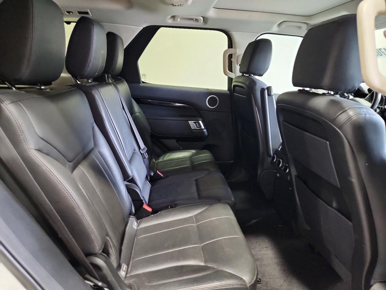 Land Rover Discovery Se