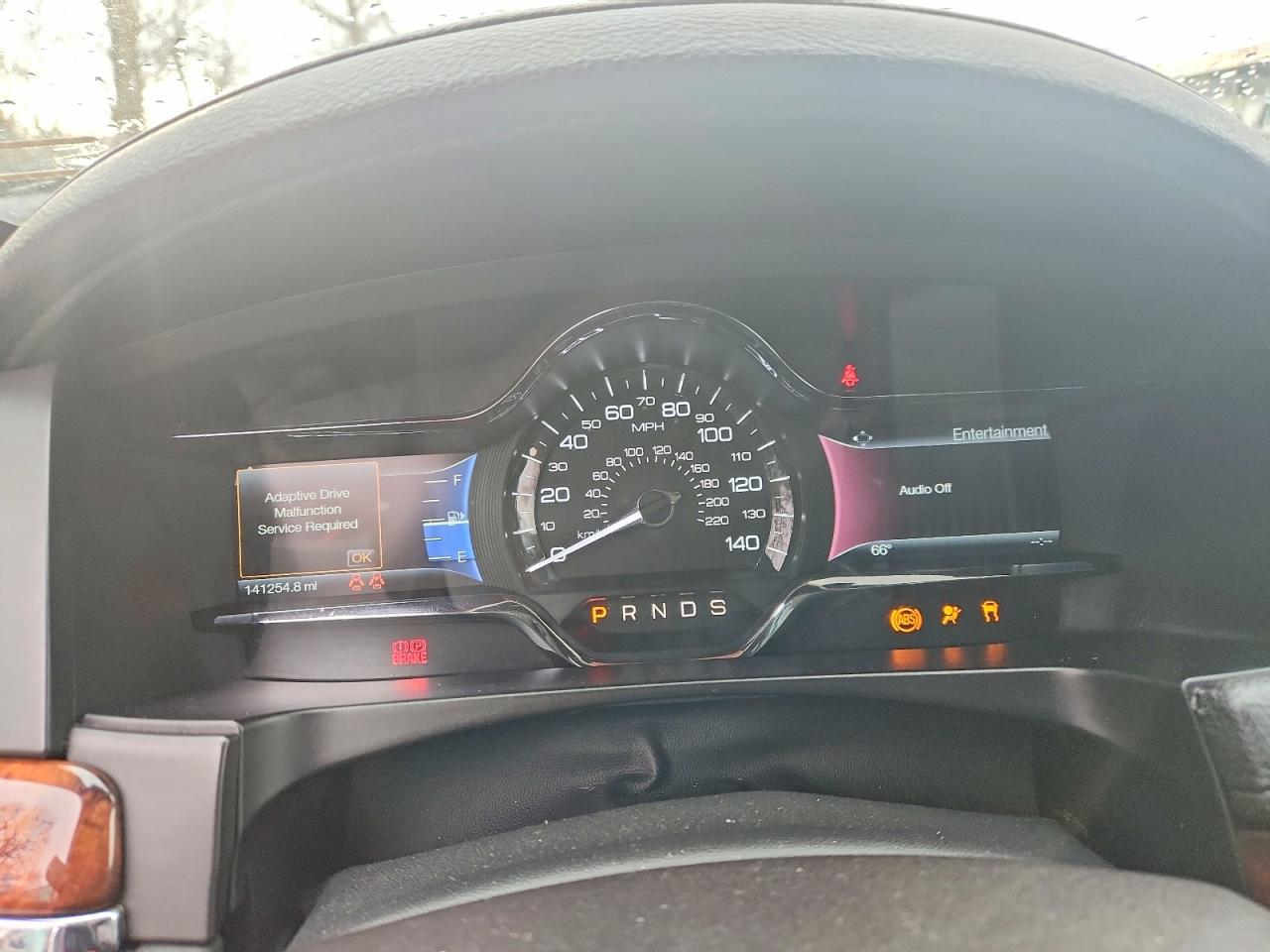 Lincoln MKS