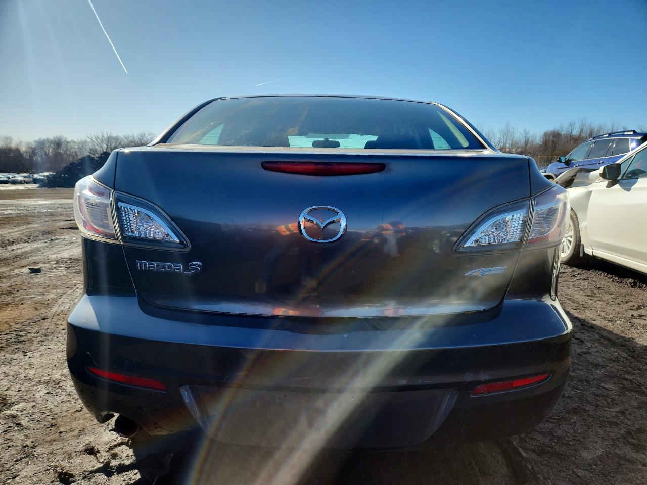 Mazda 3 I