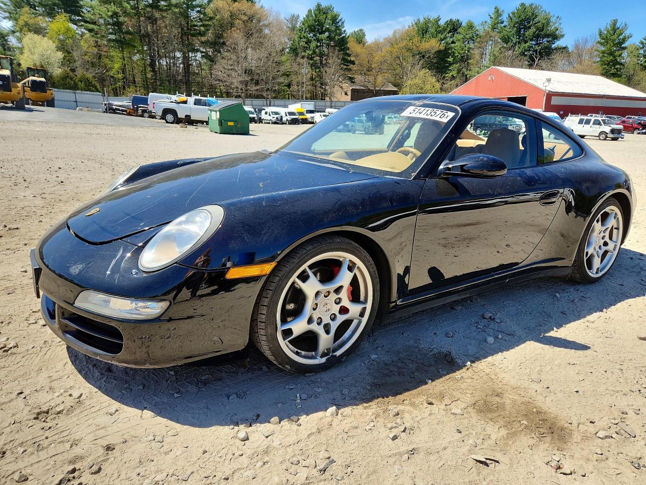 Salvage Porsche 911 Image