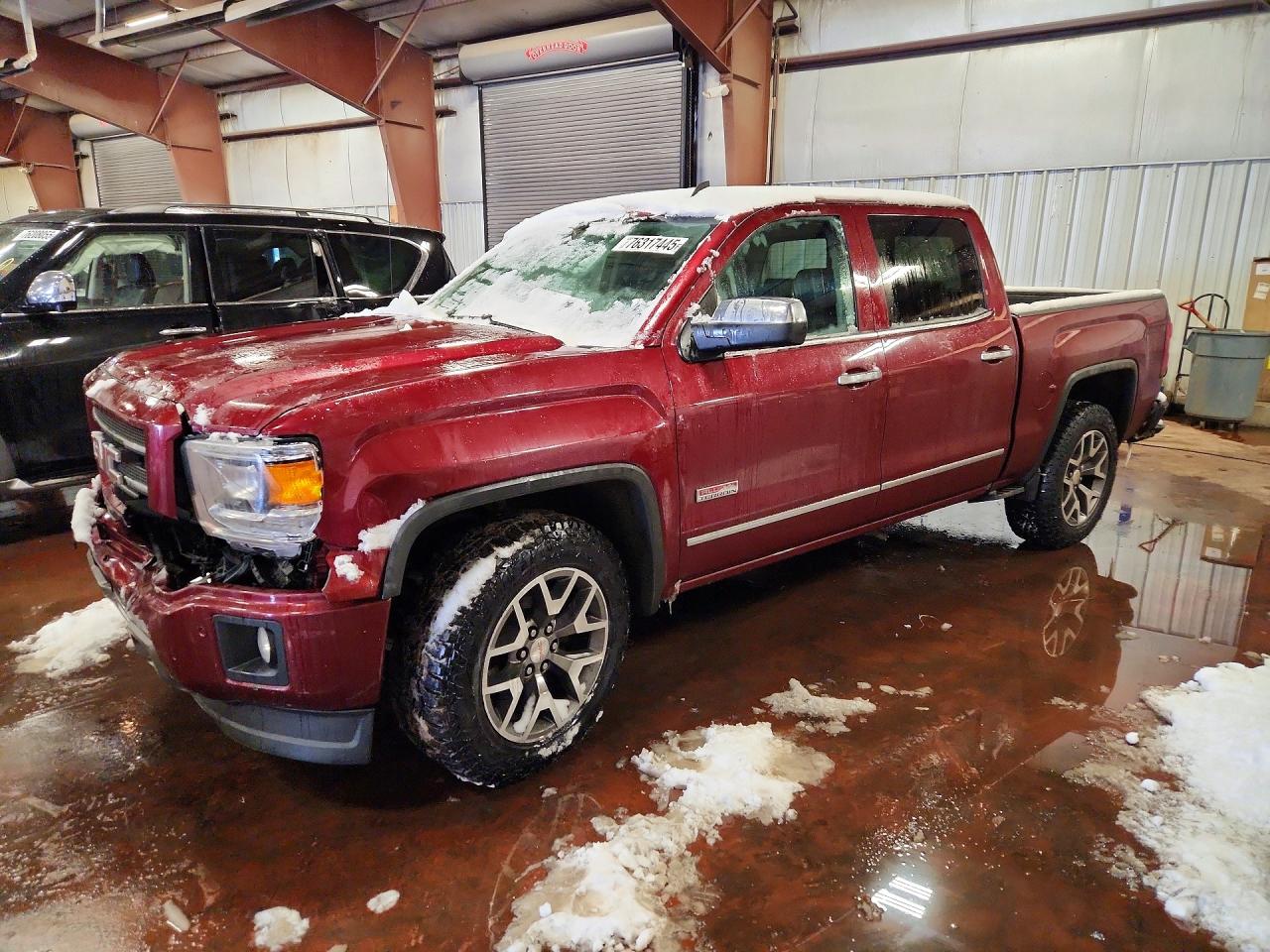 Salvage GMC Sierra Image