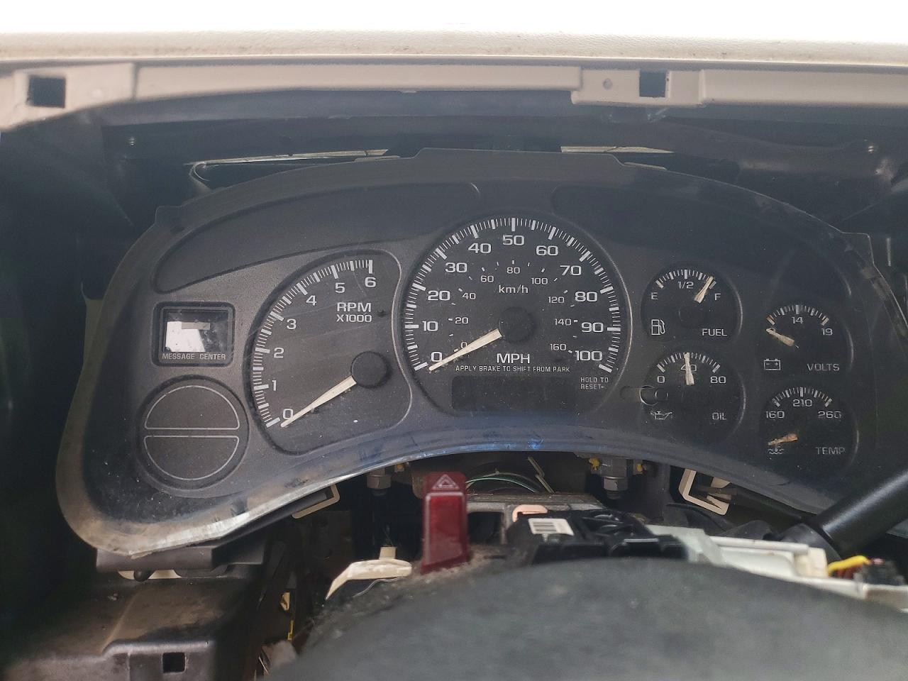 Chevrolet Suburban C1500