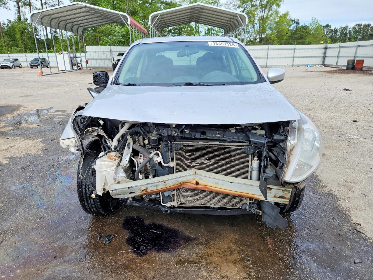 Nissan Versa Sv