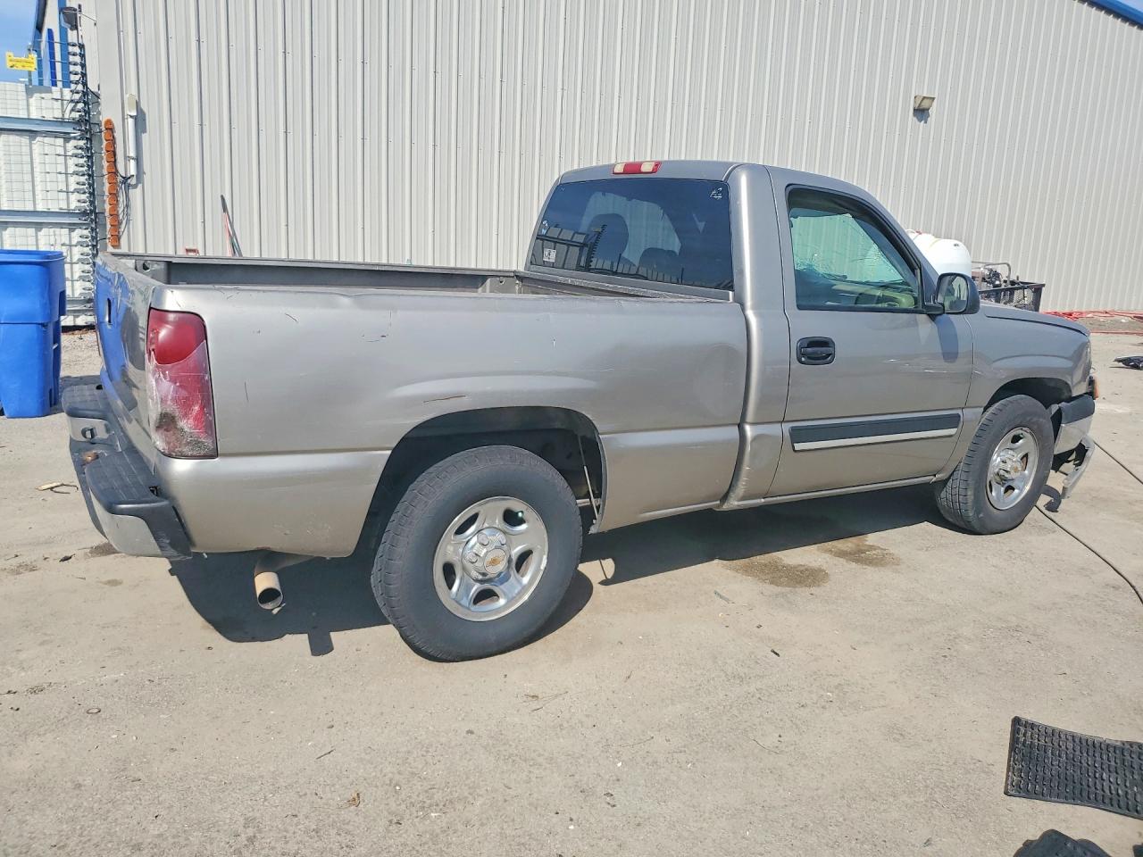 Chevrolet Silverado C1500