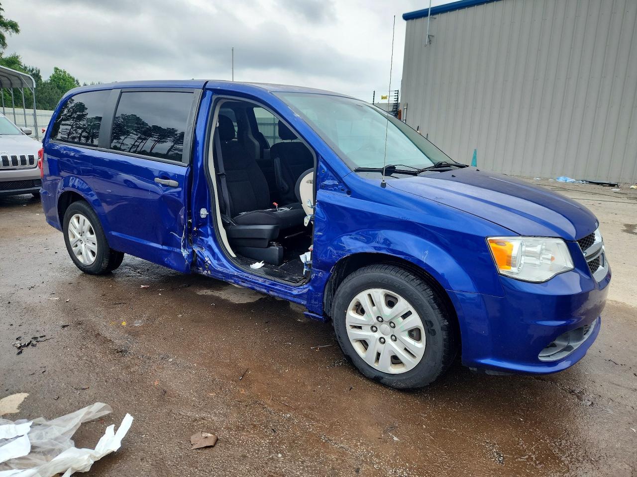 Dodge Caravan Se