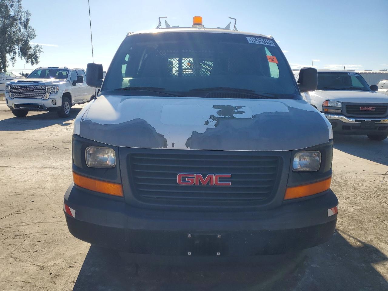 GMC Savana G2500