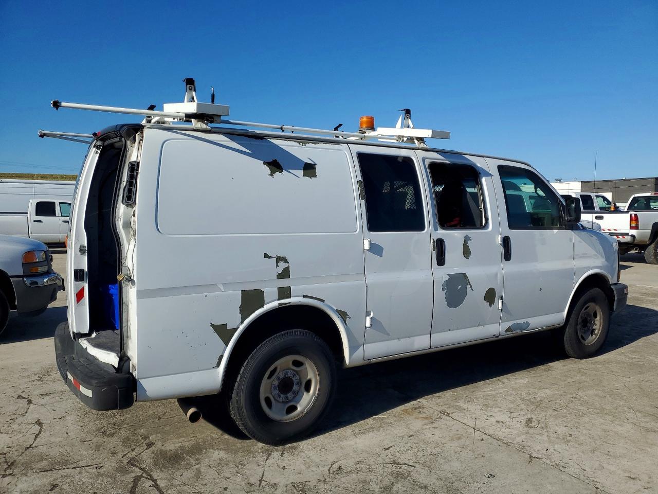 GMC Savana G2500