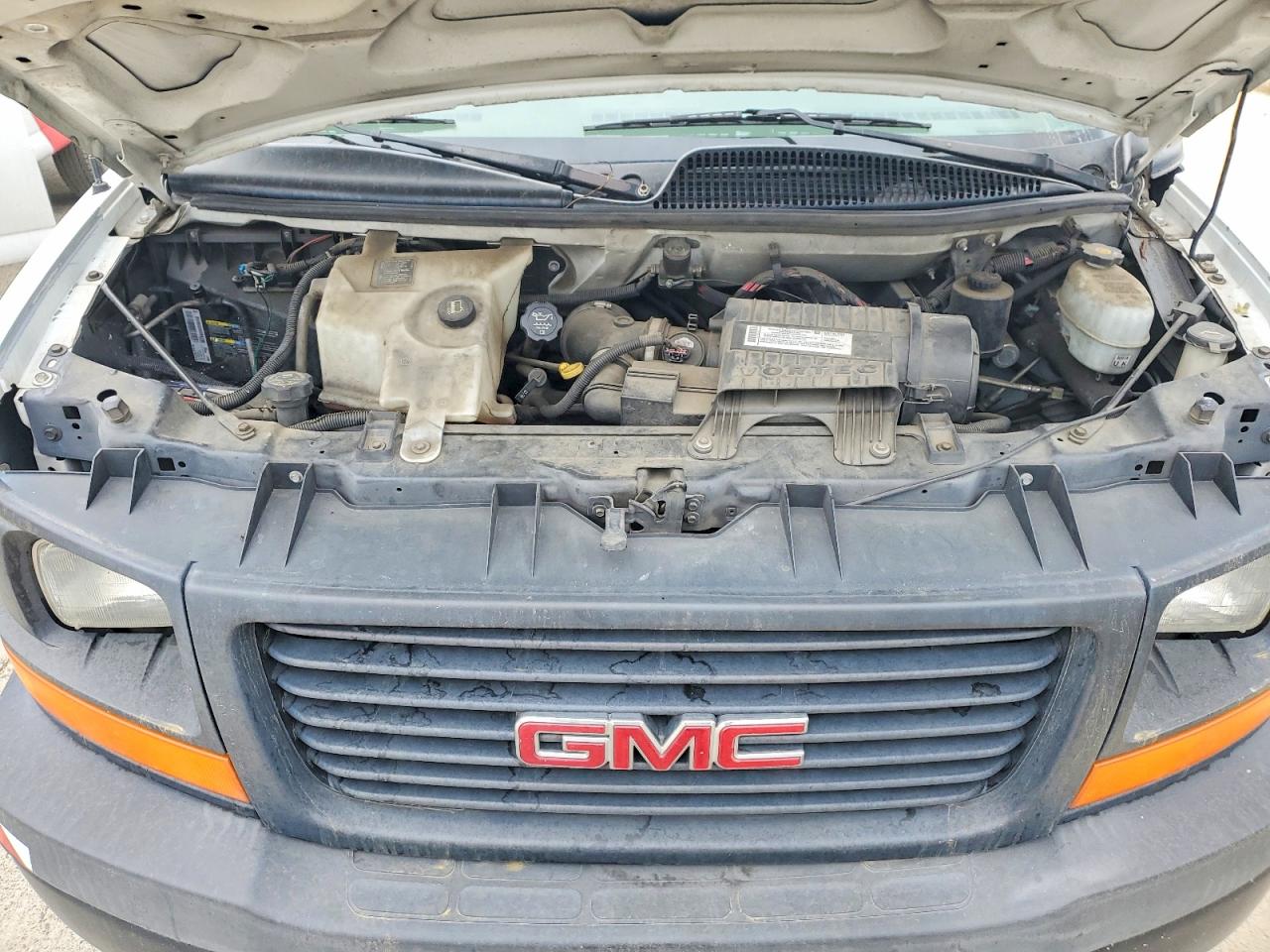 GMC Savana G2500