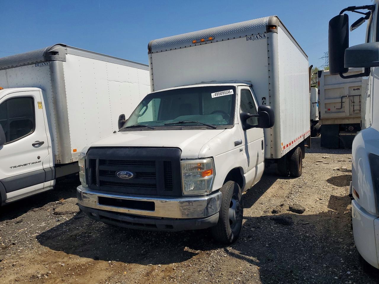 Salvage Ford Econoline Image