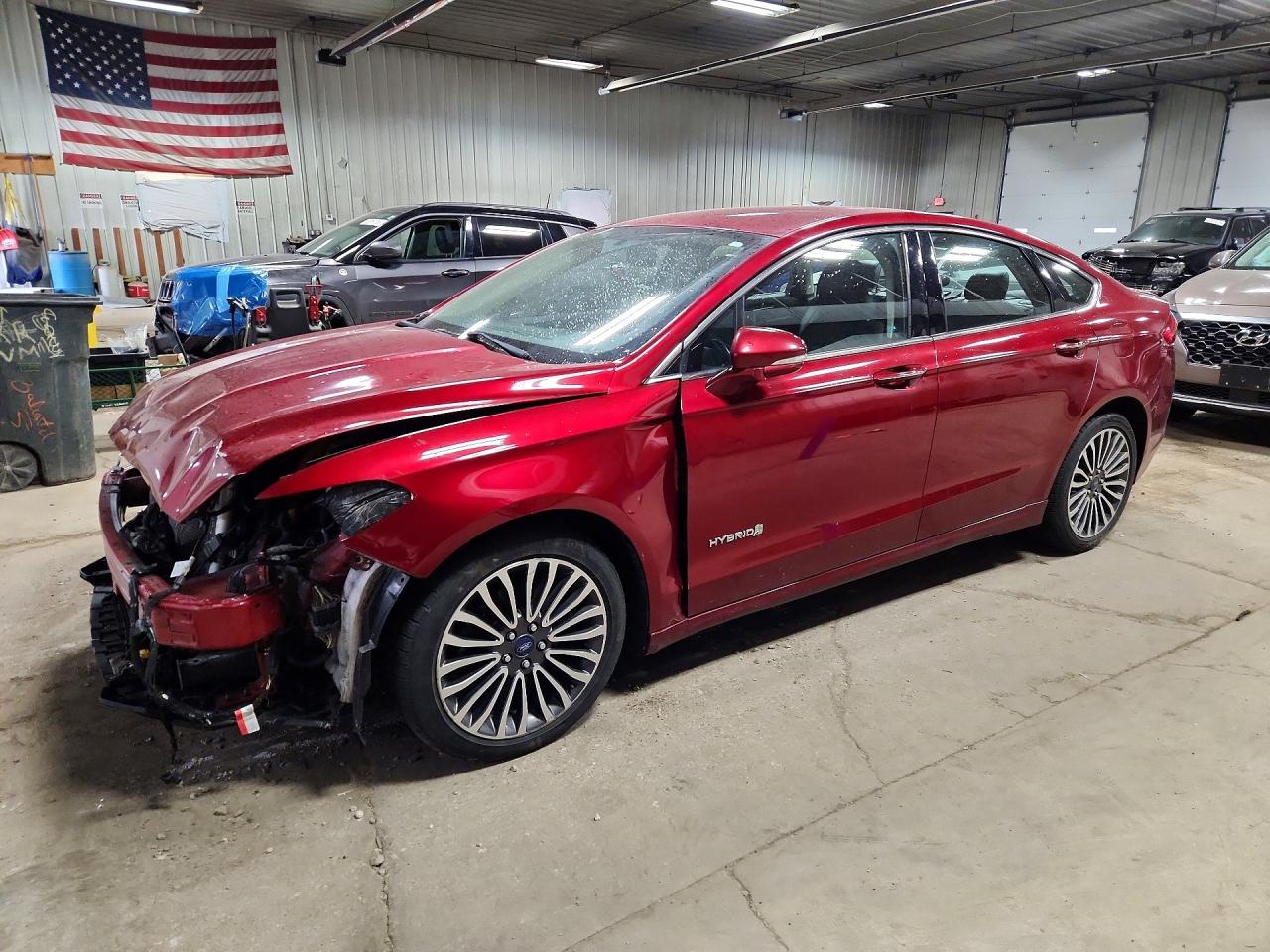 Salvage Ford Fusion Image