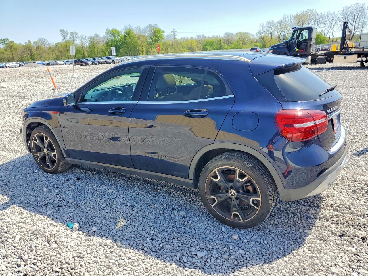 Mercedes-Benz GLA 250