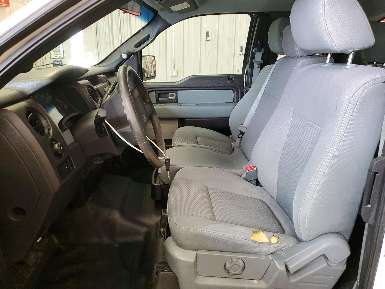 Ford F-150 Super Cab