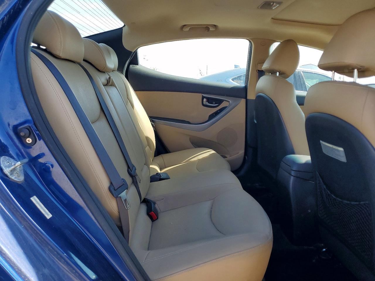 Hyundai ELANTRA Limited