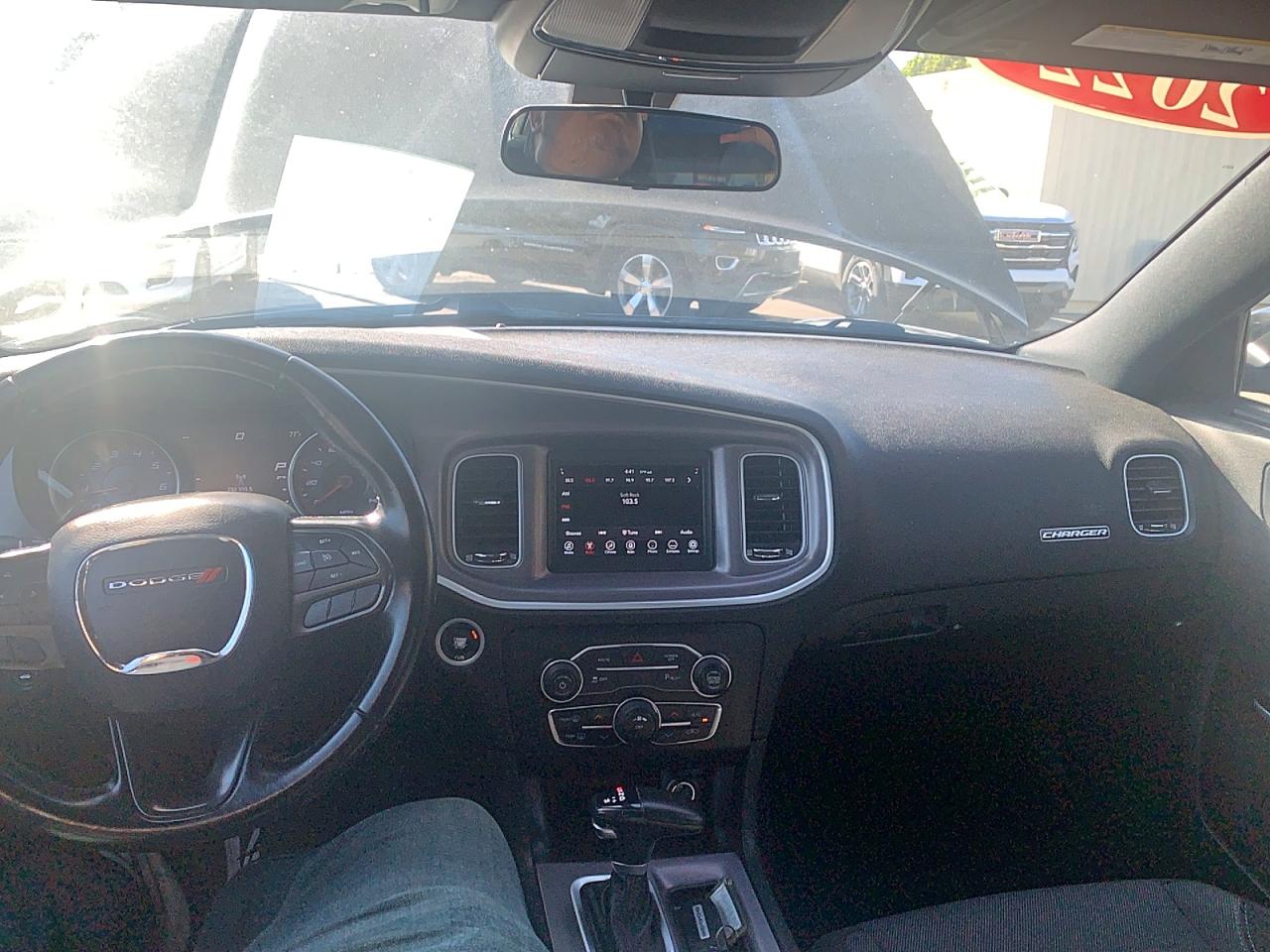 Dodge Charger Sxt